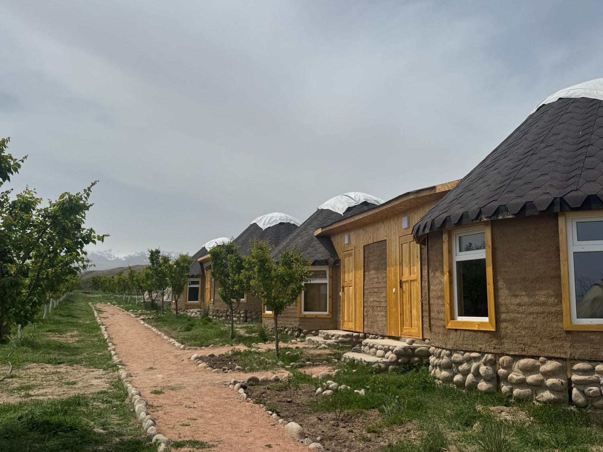 Hotel Bosogo Yurt Camp Bokonbayevo Exterior foto